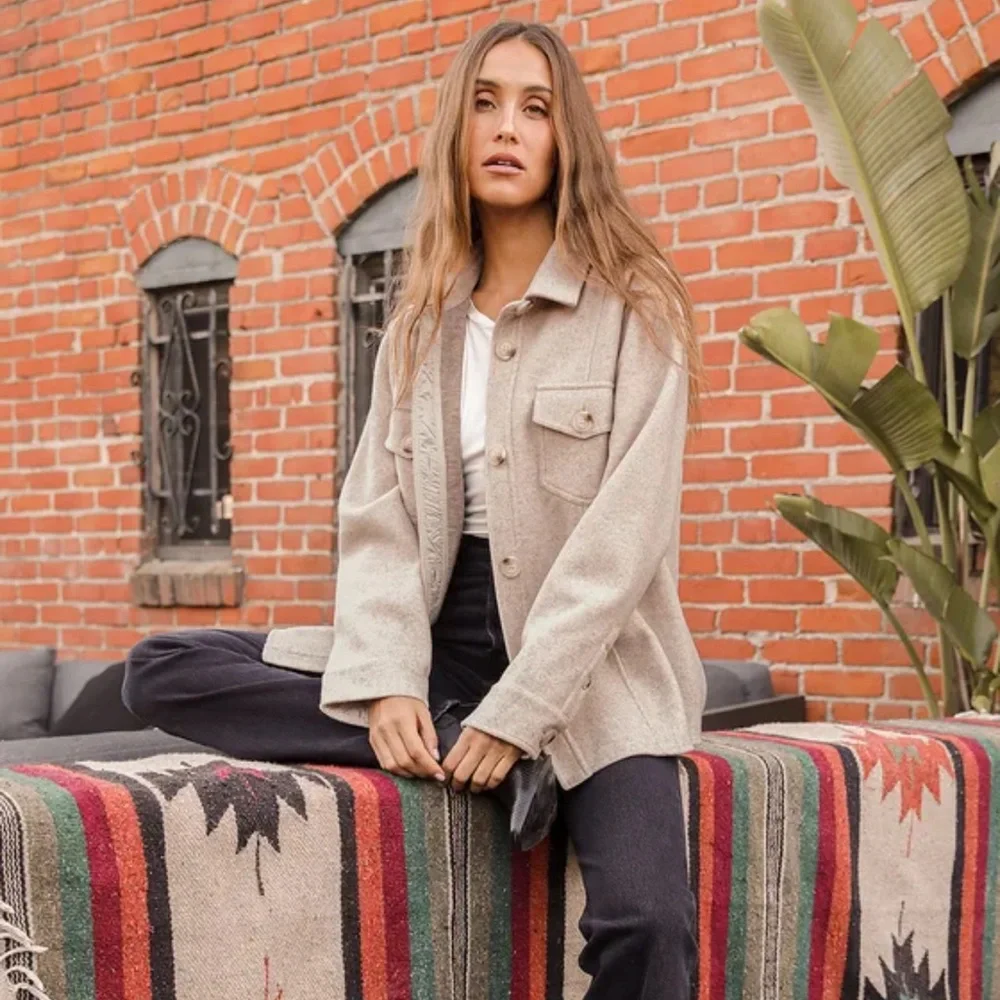 Lulus Shacket - Picture 2 of 6